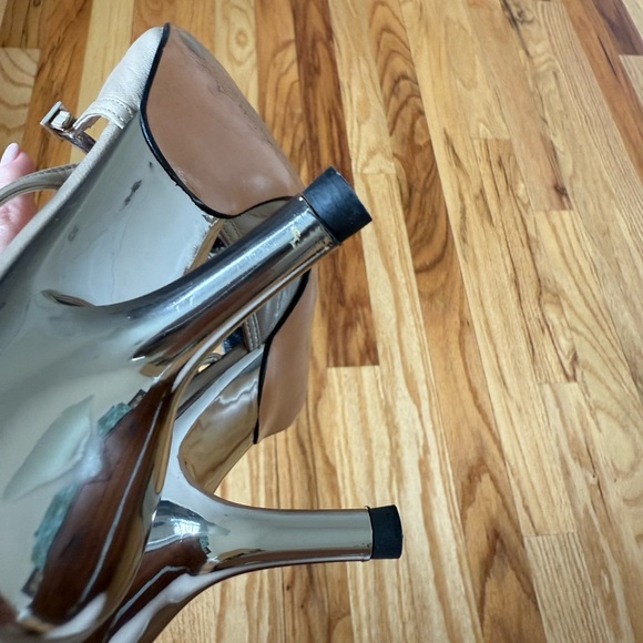 Yves Saint Laurent Vintage Tan Leather Slingbacks - Picture 7 of 8